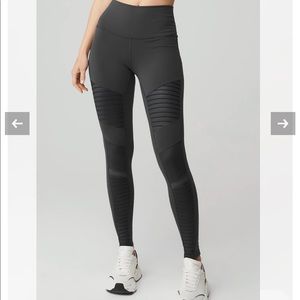 Alo Yoga High-Waist Moto Legging